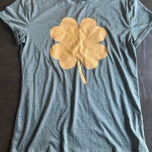 Amazon Women's Short Sleeve Tee Green with Gold Four-Leaf Clover